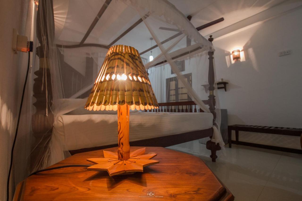 Seaview Deepal Villa Unawatuna Eksteriør billede