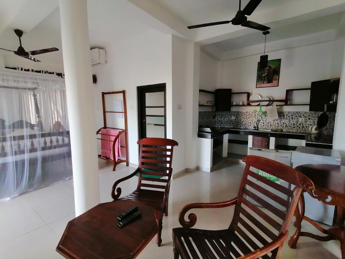 Seaview Deepal Villa Unawatuna Eksteriør billede