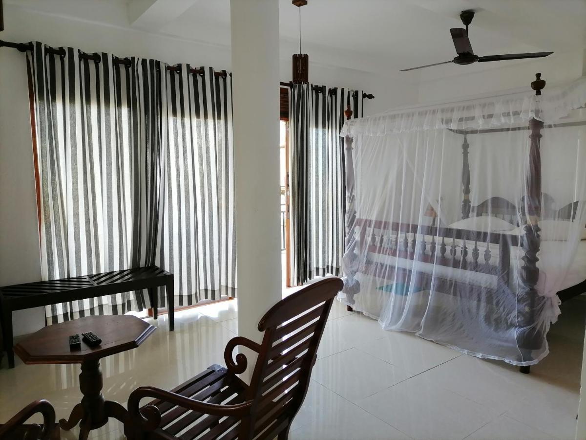 Seaview Deepal Villa Unawatuna Eksteriør billede
