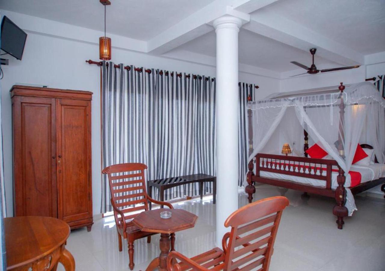 Seaview Deepal Villa Unawatuna Værelse billede