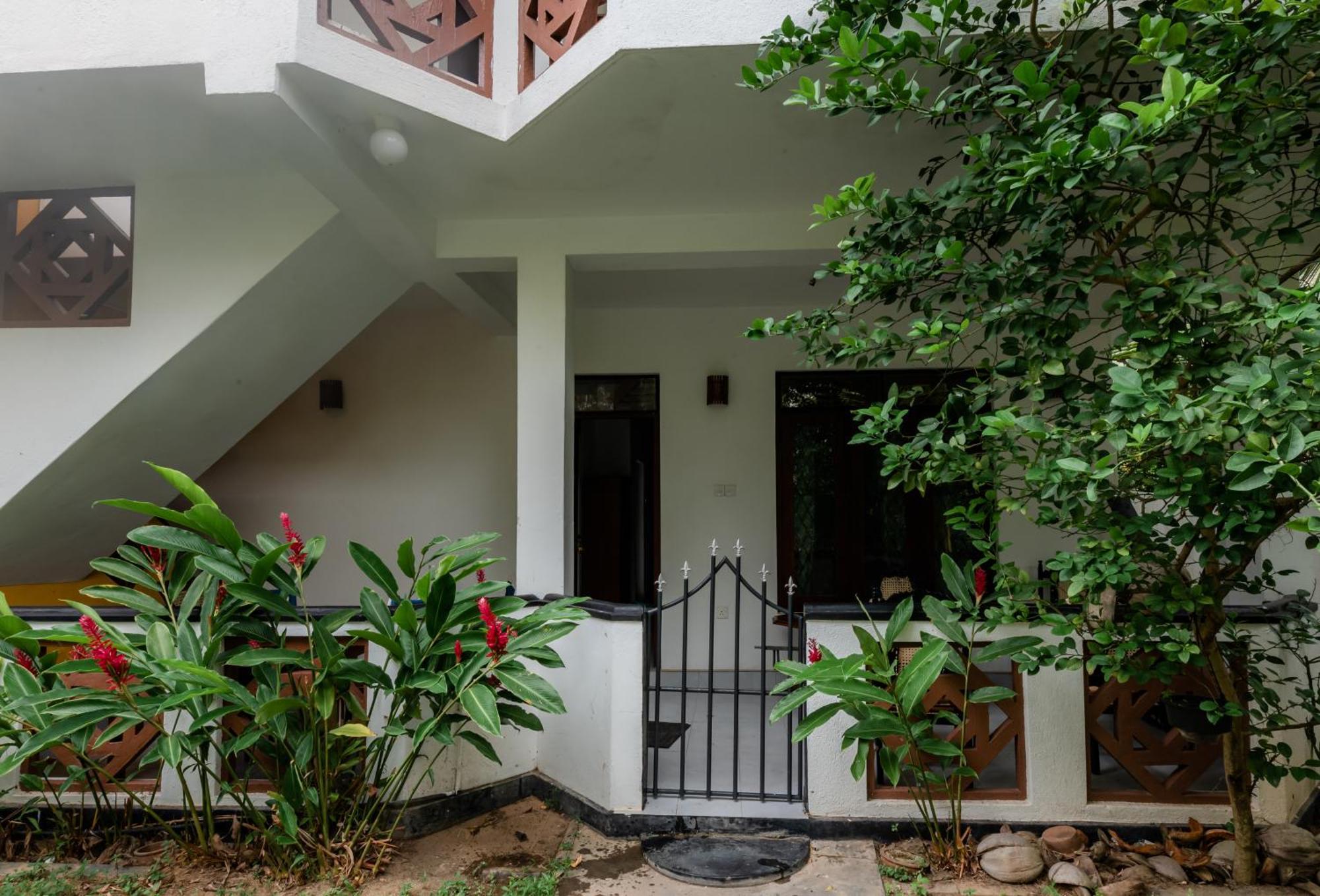 Seaview Deepal Villa Unawatuna Værelse billede